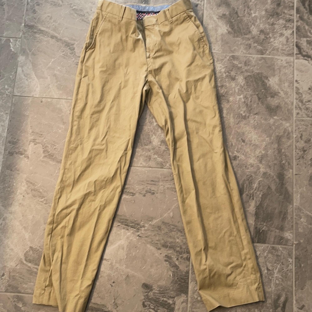 TOMMY HILFIGER boys khakis